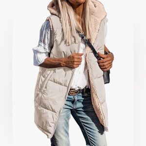 Stylish Light Khaki Puffer Vest
